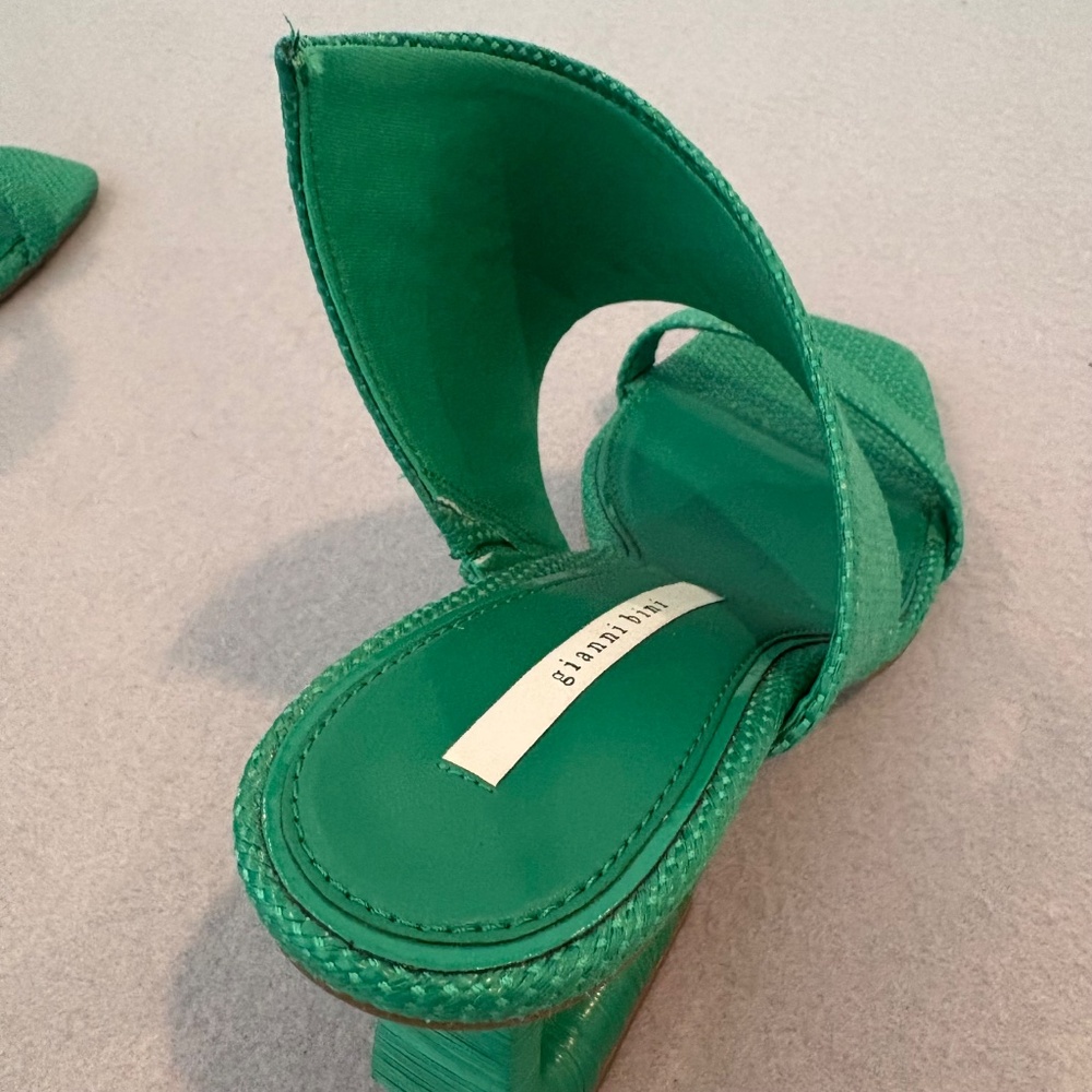 Gianni Bini‎ Green Sculptural Heel Sandals – Size 9.5M - Picture 10 of 16